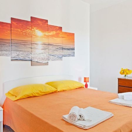 Focallo Seaside Holiday Flat Santa Maria Del Focallo Buitenkant foto
